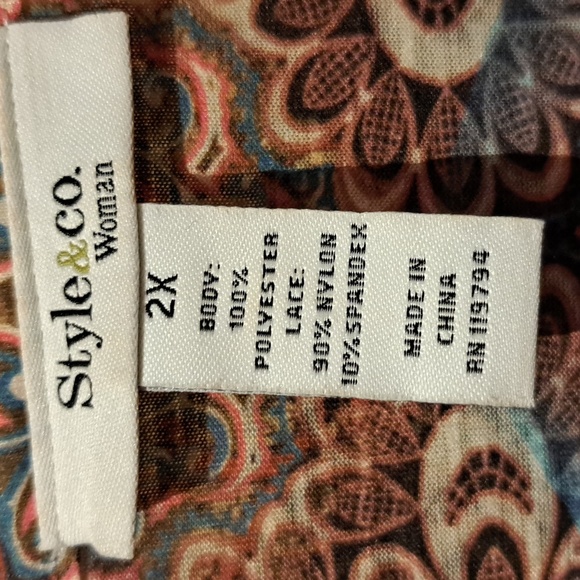 STYLE & CO. 2X multicolored top - Picture 2 of 4